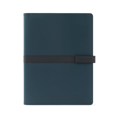 SANDERSON FOLDER. A4 folder in PU (50 recycled) with magnetic closure and notepad with lined pages